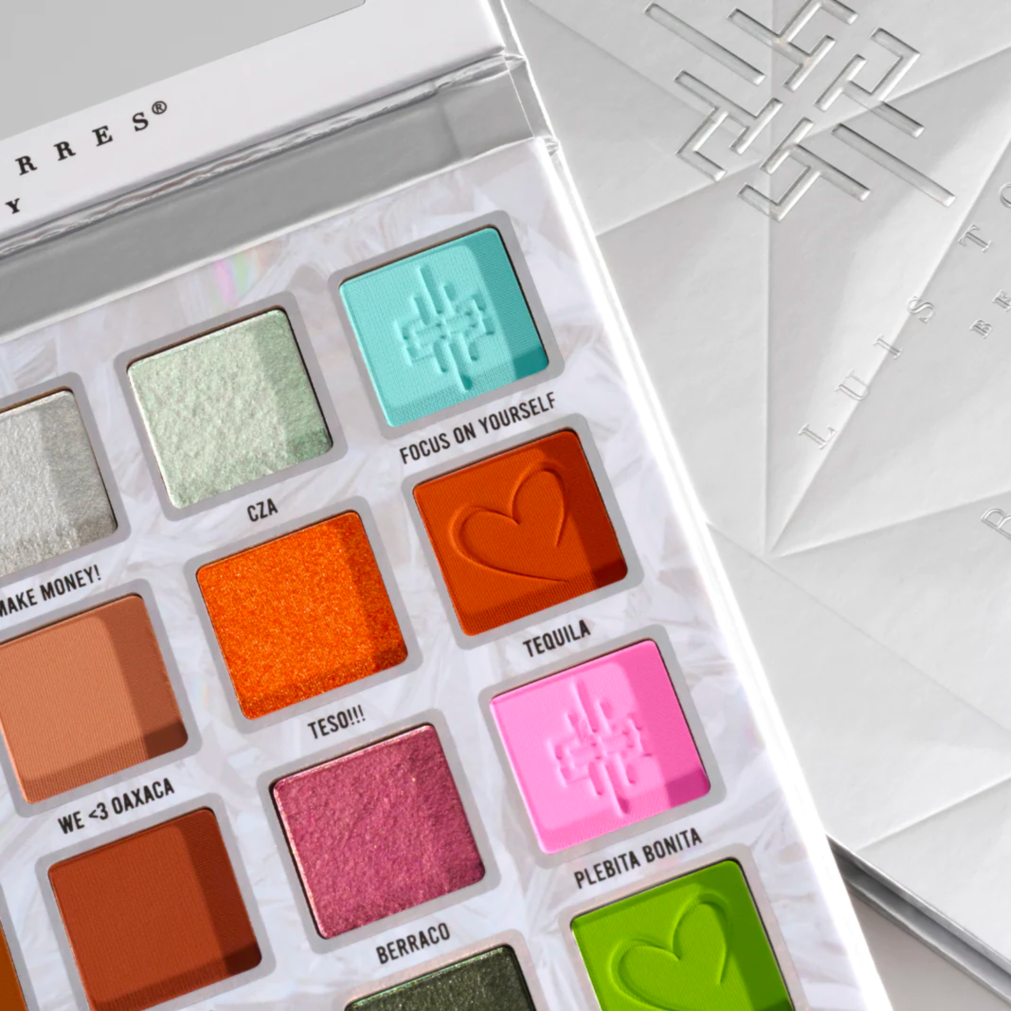 LUIS TORRES VOL 2 Overdressed Shadow Palette