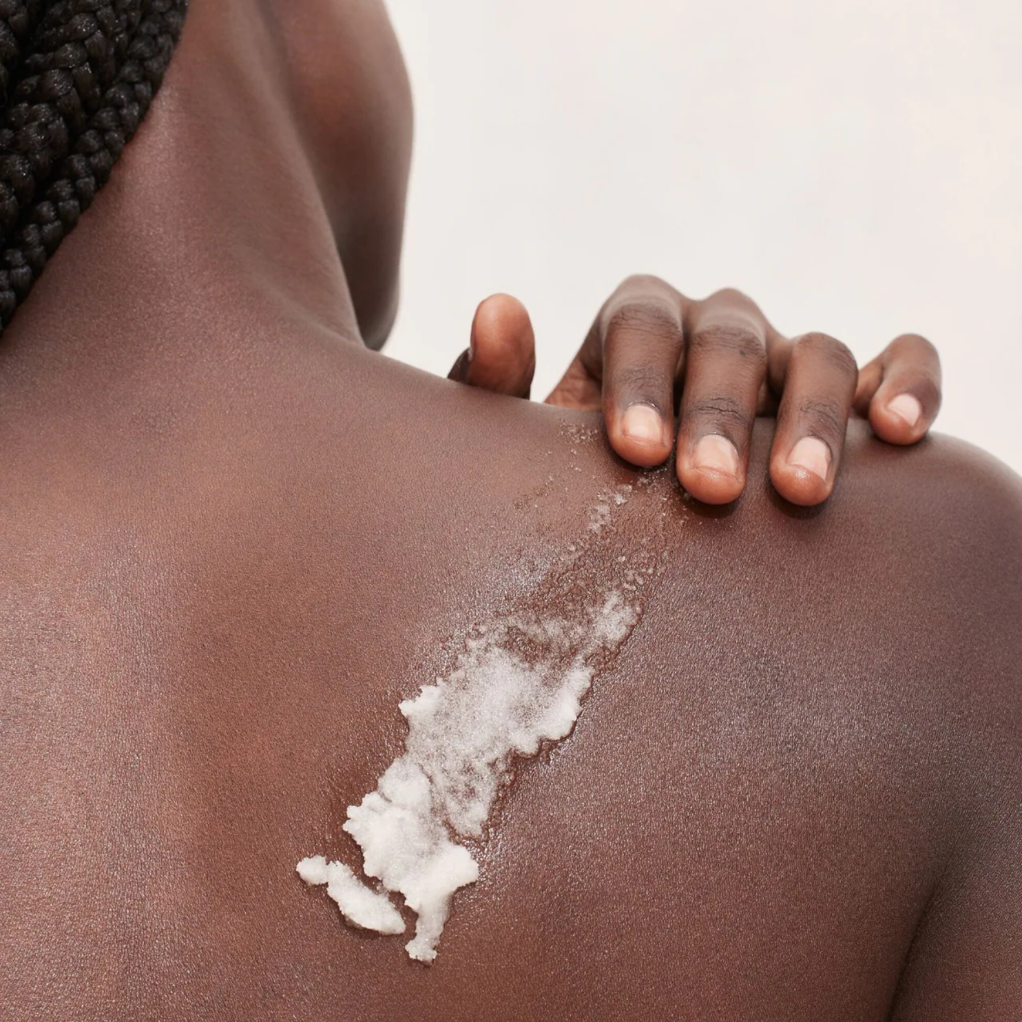 Renew Glow Body Polish