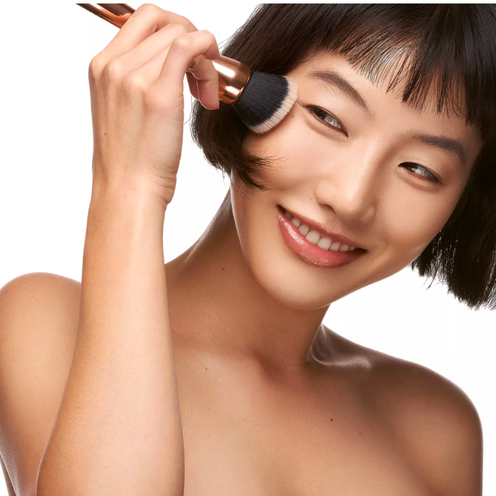 Skin on Skin Foundation Brush