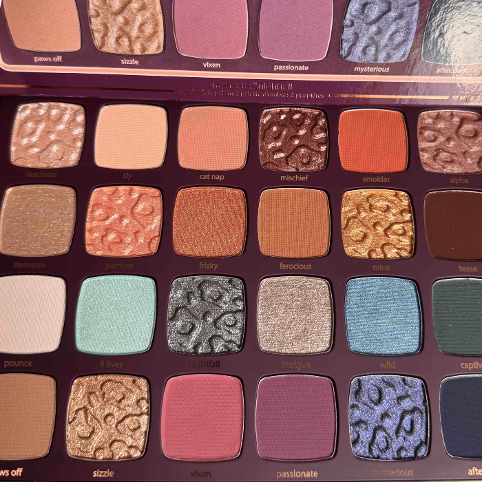 Maneater™ Nightfall Eyeshadow Palette (Limited Edition)