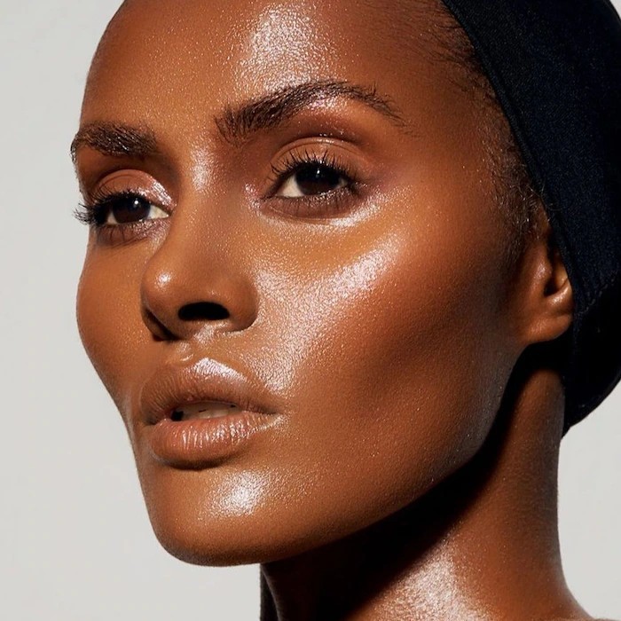 Beauty Oil with Gold Leaf - Aceite de belleza con hoja de oro