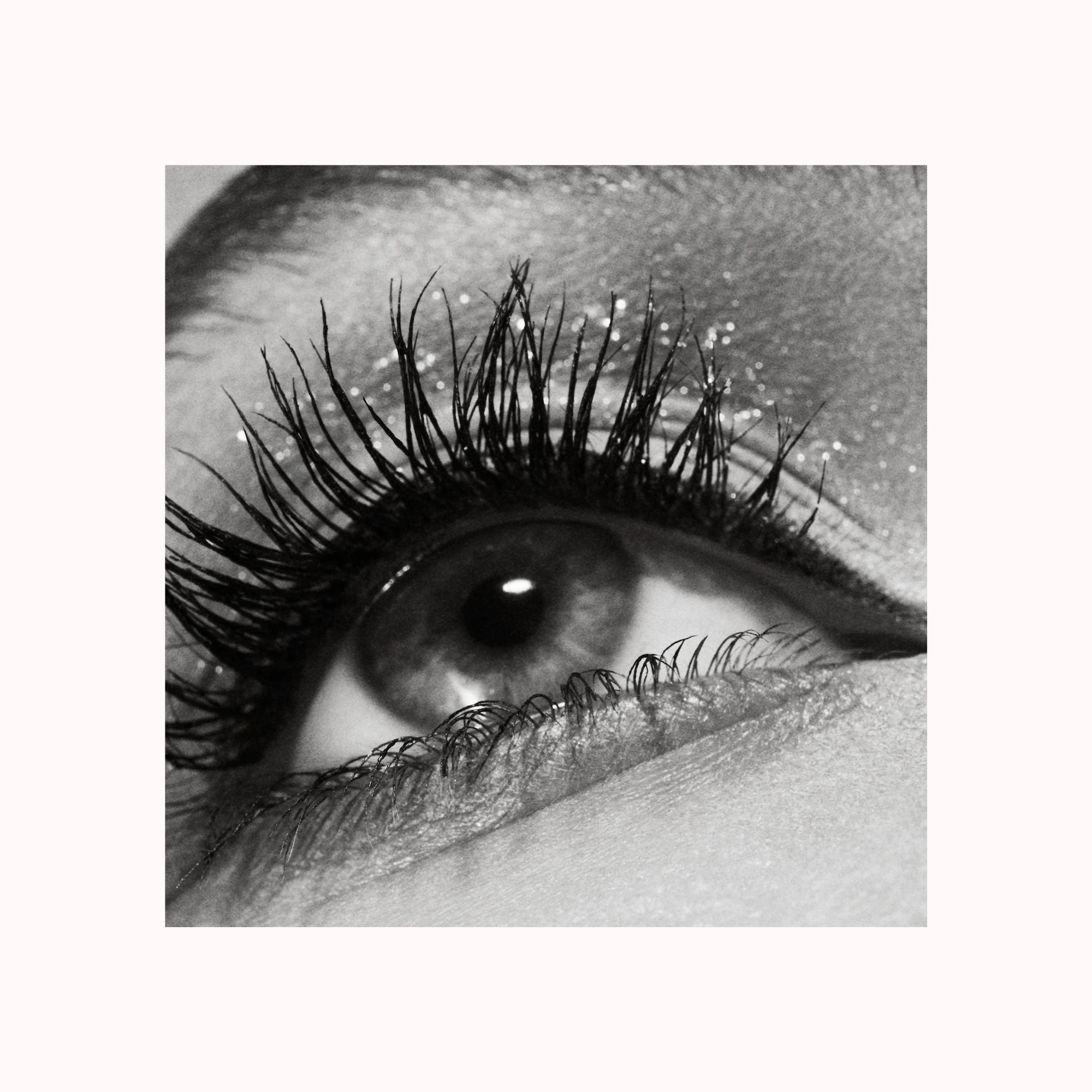 Full Frontal Volume, Lift & Curl Mascara