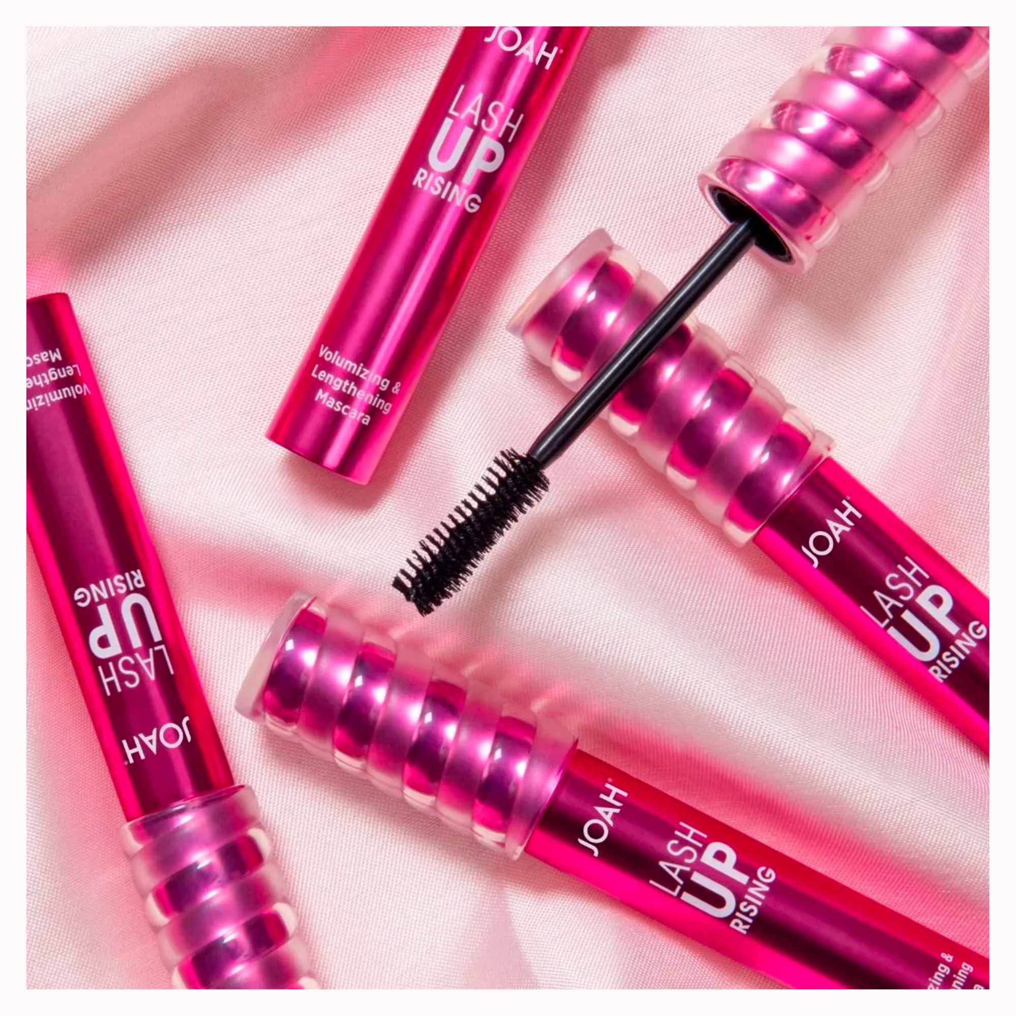 LASH UPRISING Volumizing & Lengthening Mascara Washable