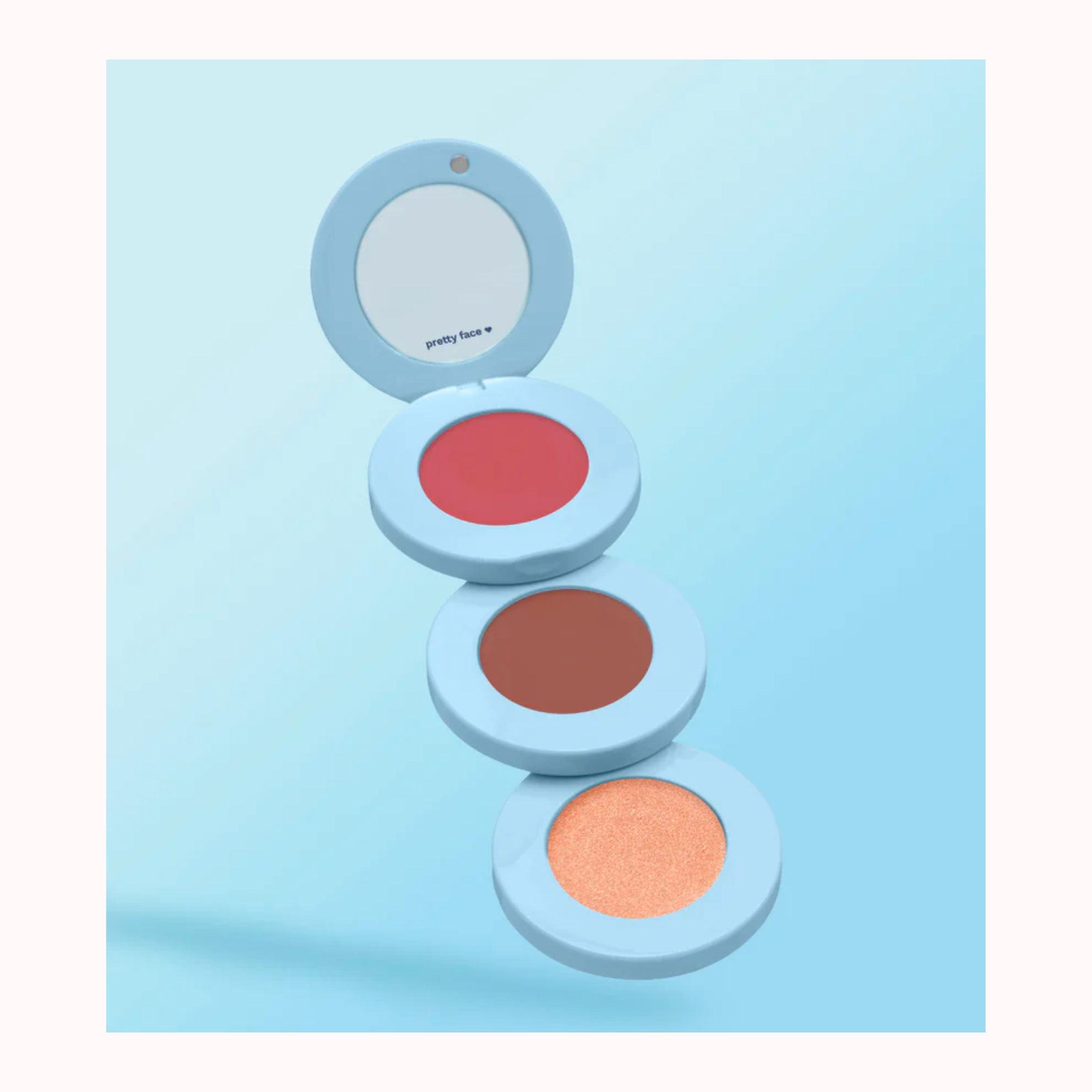 Stack the Odds Blush, Bronzer & Highlighter Trio SIN CAJA NUEVO