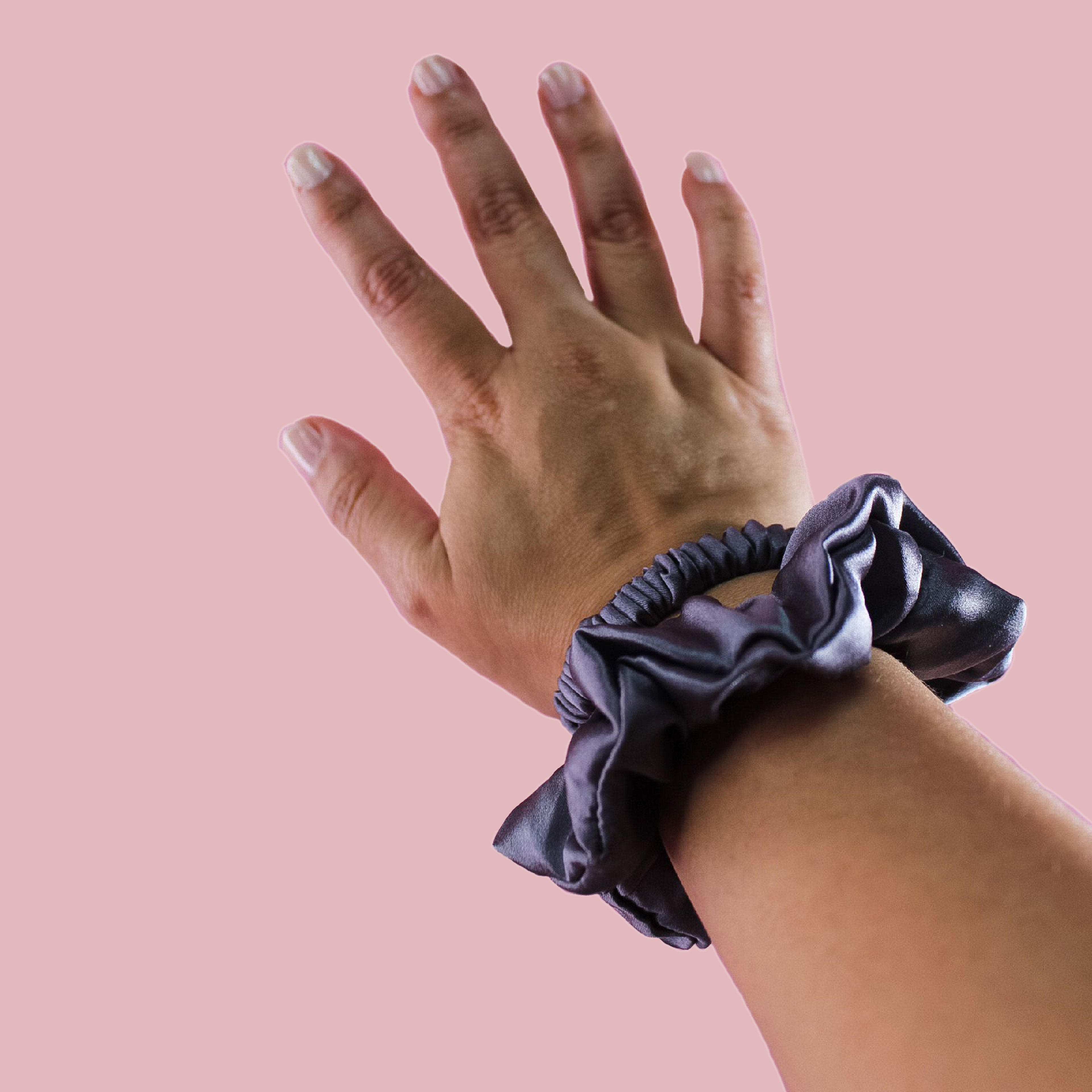 POSH SILK SCRUNCHIE GRAND