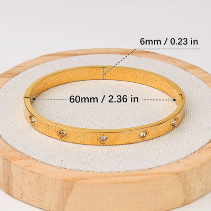Brazalete Indómita De Acero Inoxidable Chapado En Oro De 18 Quilates Waterproof