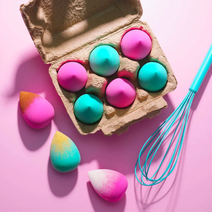 Blending Eggs  Beauty Bakerie