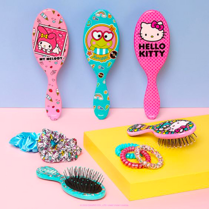 Hello Kitty Wet Brush Detangling Accessory Bundle