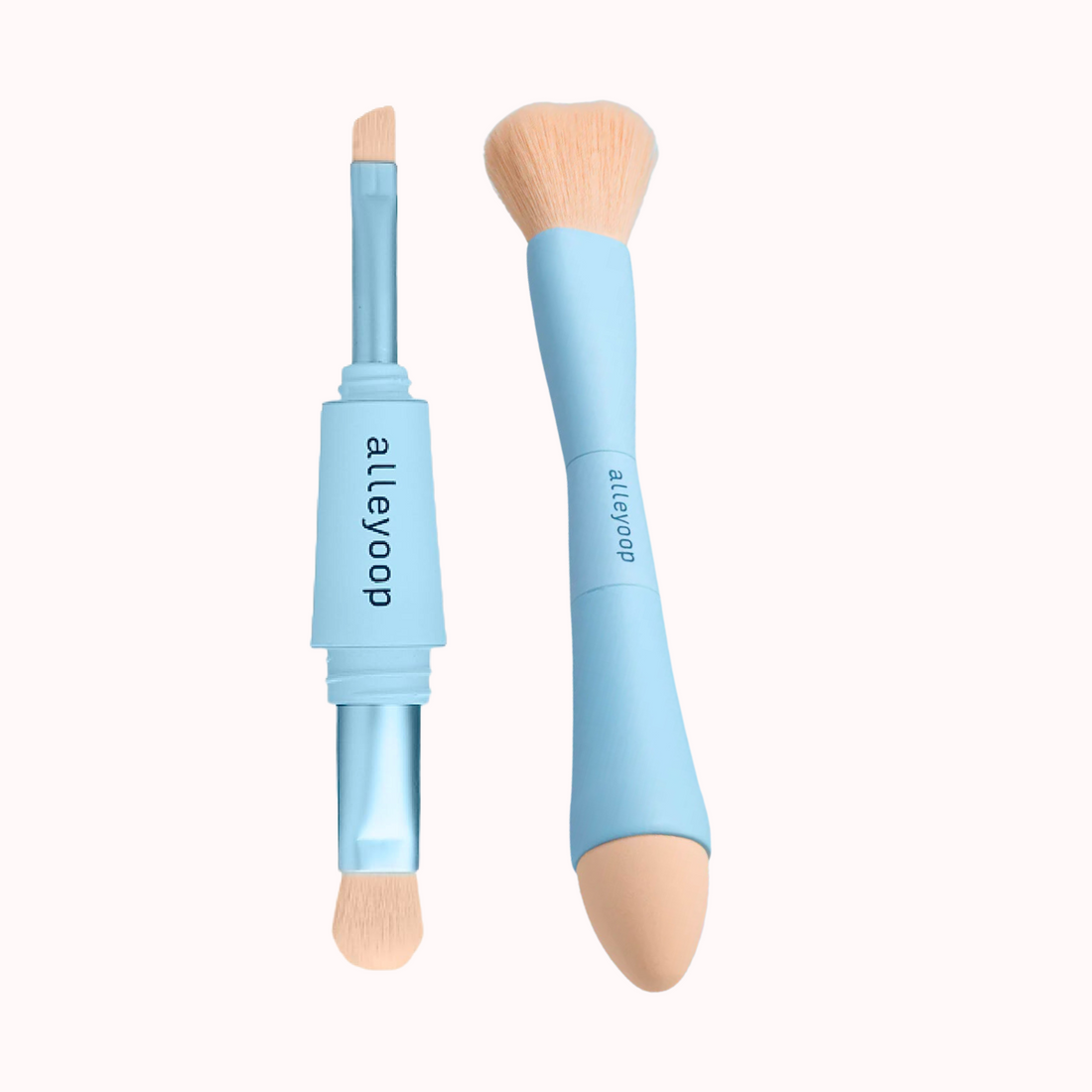 Multi-Tasker 4-in-1 makeup brush