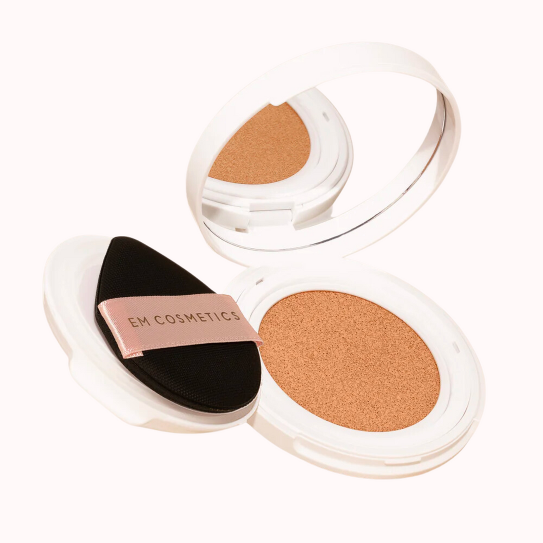 Daydream Cushion Foundation SPF 50 PA+++