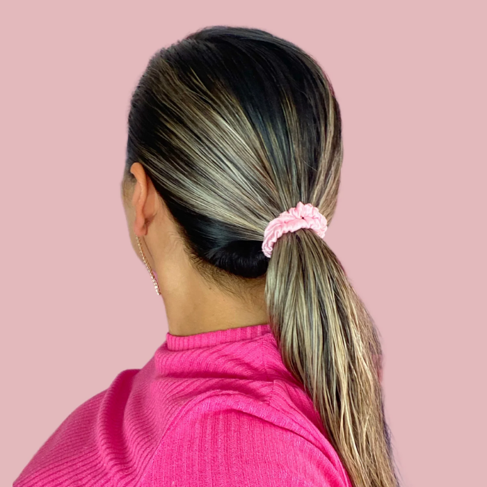 Set Sol de Janeiro y Seda Pinky