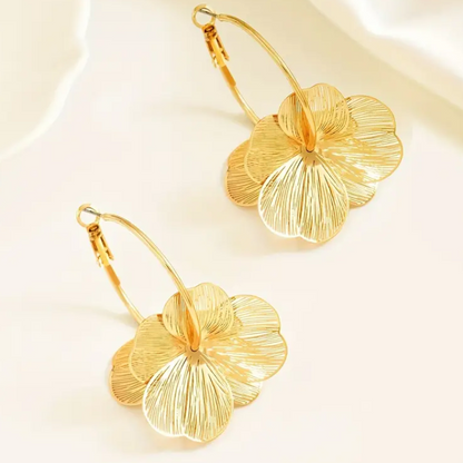 Pendientes De Aro Con Flores Chapado En Oro De 18 Quilates