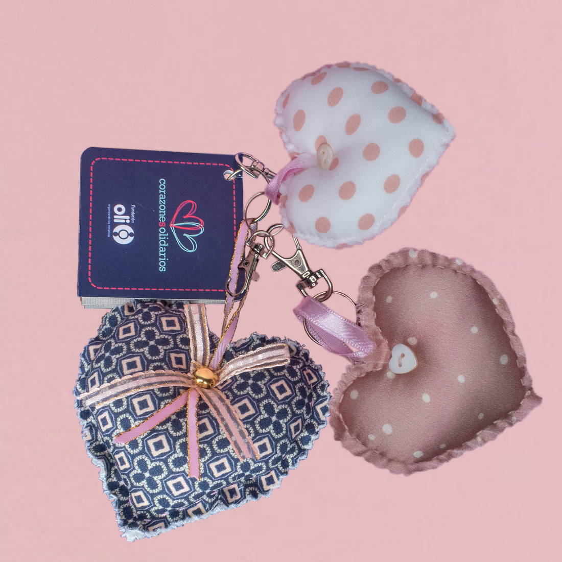 CORAZÓN SOLIDARIO KEYCHAIN