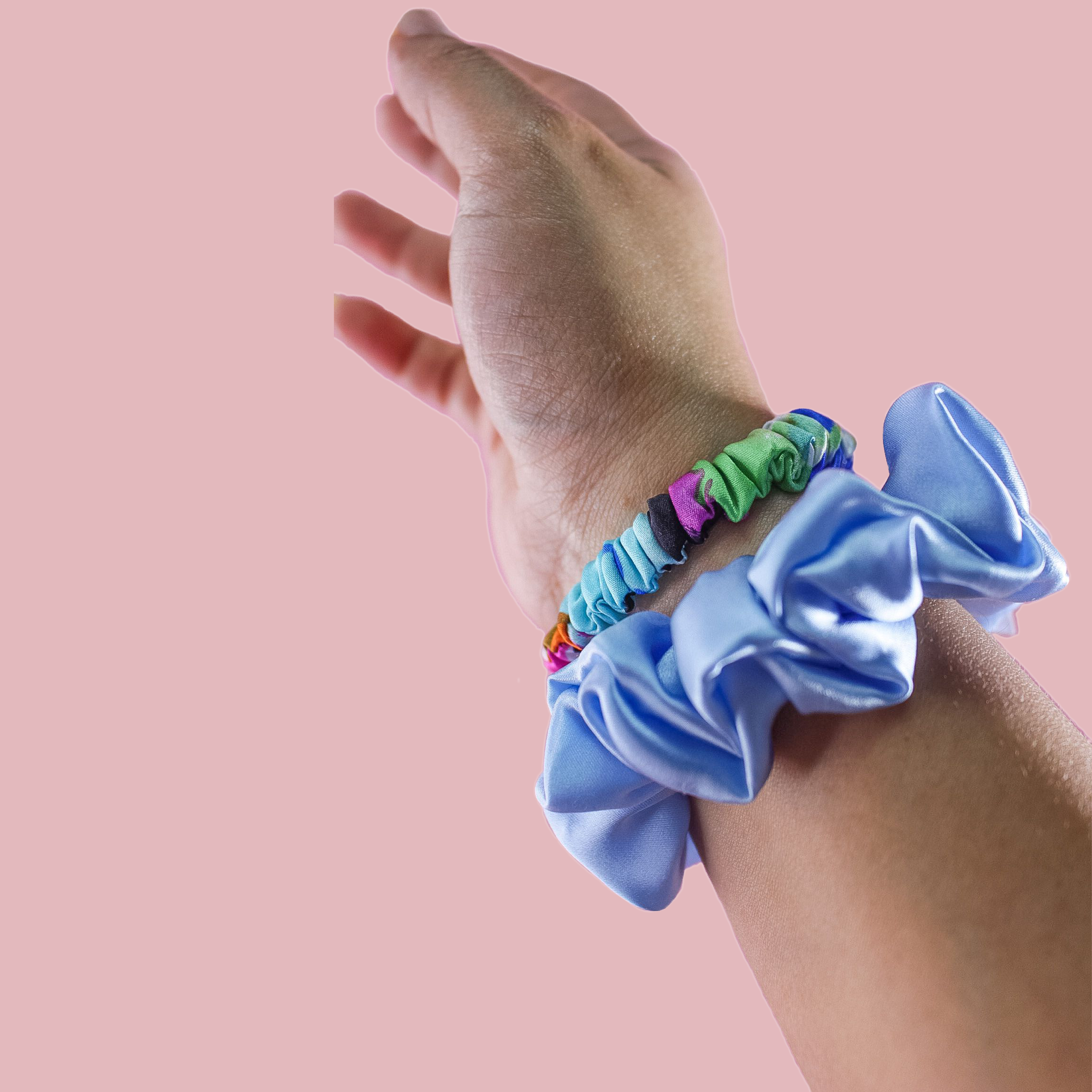 POSH SILK SCRUNCHIE GRAND