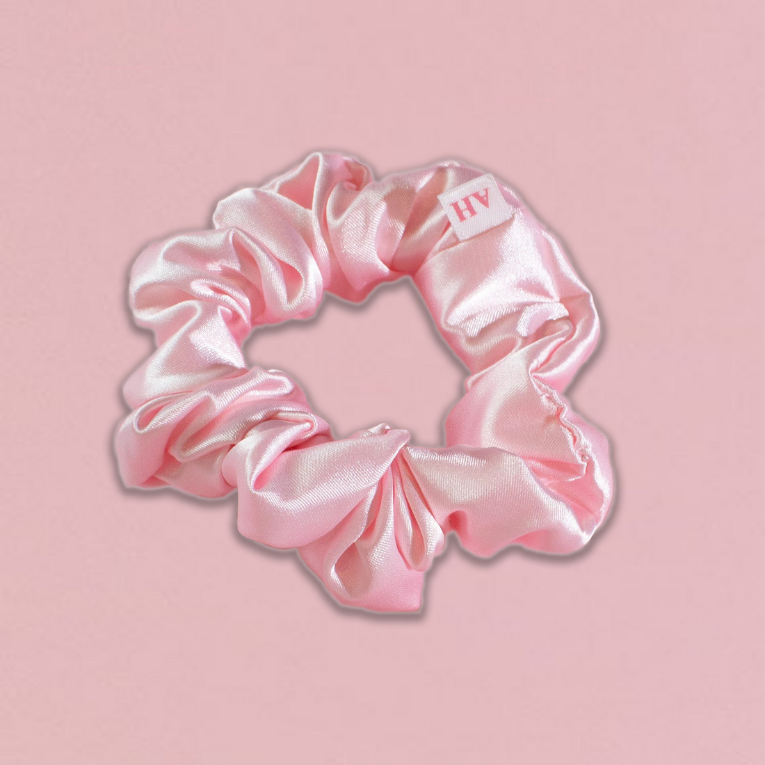 EVERYDAY SATIN SCRUNCHIE GRAND